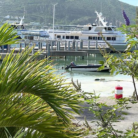 Appartement Neuf En Plein Coeur De Philipsburg Philipsburg  Bagian luar foto
