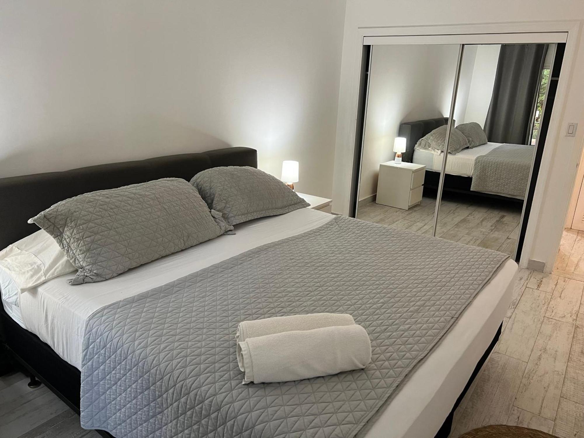 Appartement Neuf En Plein Coeur De Philipsburg Philipsburg  Bagian luar foto